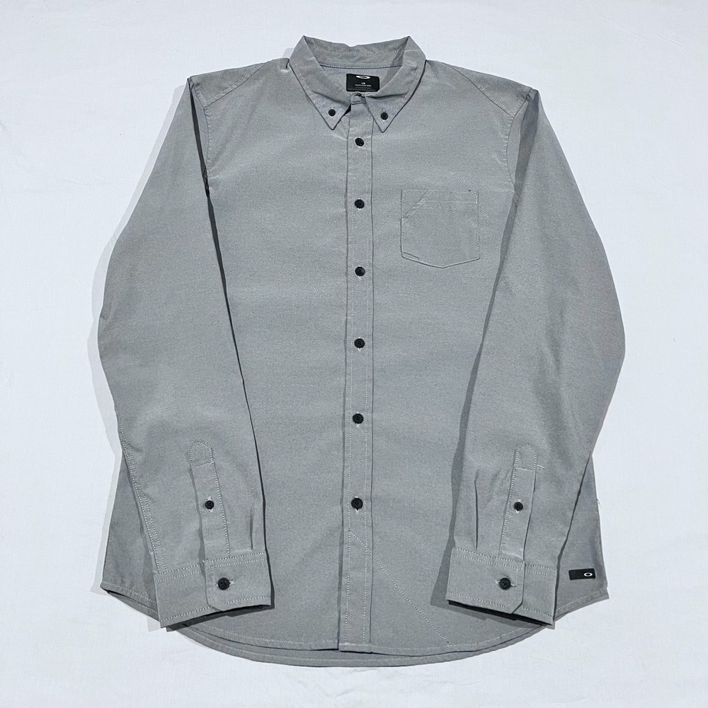 Mens Oakley Grey Casual Slim Fit Button Shirt L Tech Modern Soft Comfort Career